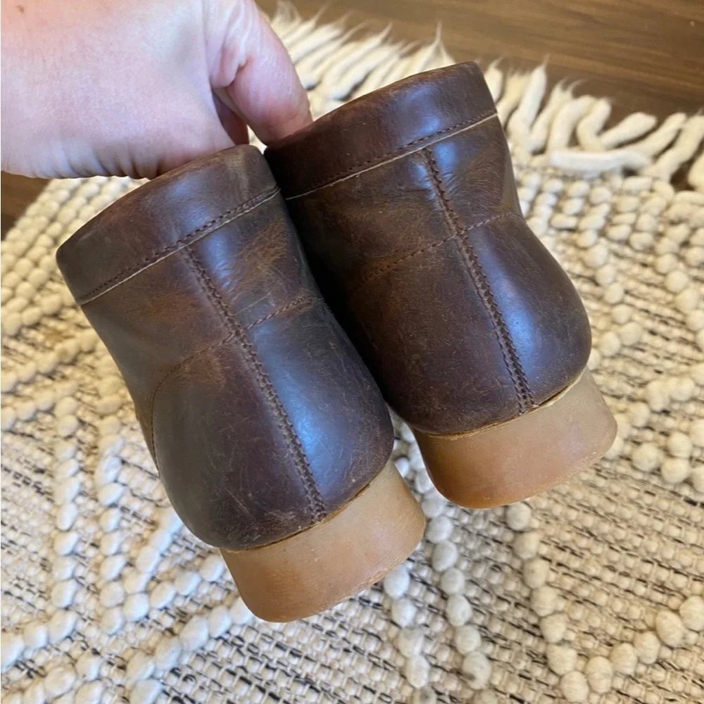 Clarks Stinson Hi 26063363 Mens Brown Leather Lace Up Chukkas Boots‎ - Size 6 m